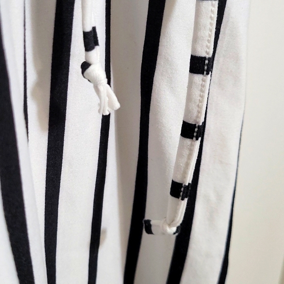 💥J for Justify Romper - Picture 4 of 7